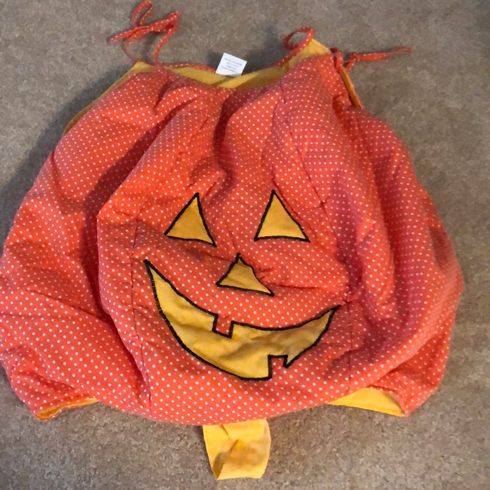 Halloween pumpkin costume size M (4-5)